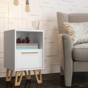 Mesa de luz economica base en pino